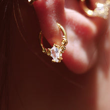 Load image into Gallery viewer, Yoona Mini Earrings (1pc)