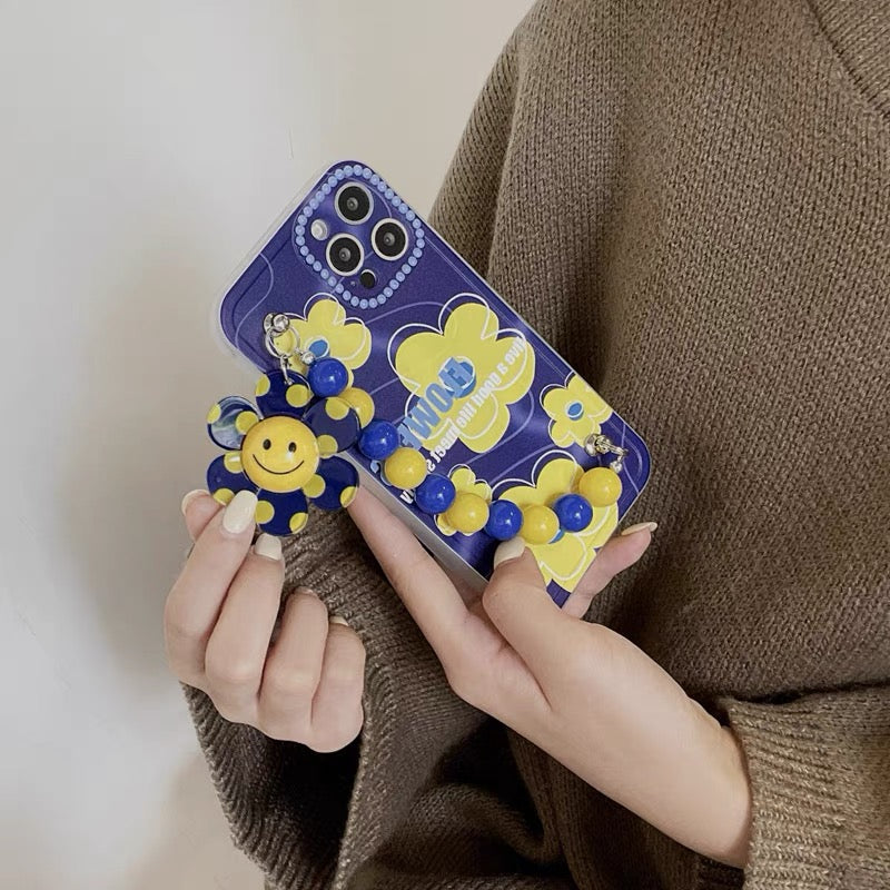 Flower Smile Phone Case + Strap Set