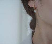Load image into Gallery viewer, Nini Mini Earrings